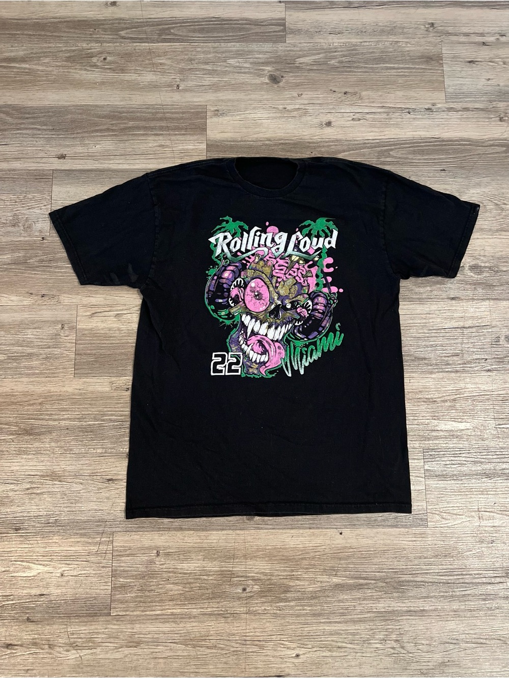 Rolling Loud Miami 2022 Tour Shirt Size Medium/ Large
